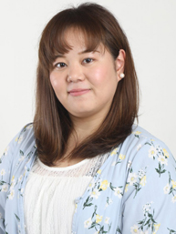 山路 智子